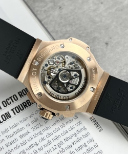 hublot watch big bang king gold black dial rubber strap 44mm