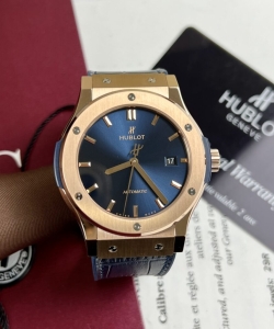 hublot classic fusion king gold blue dial 42mm