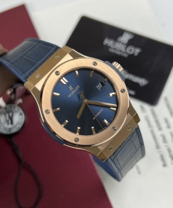 hublot classic fusion king gold blue dial 42mm