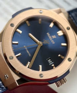 hublot classic fusion king gold blue dial 42mm