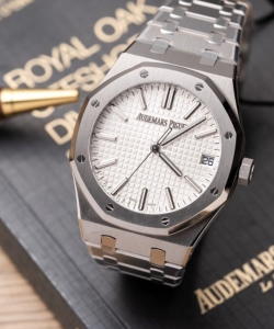 audemars piguet 15500st white dial 41mm