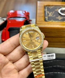 Rolex day-date watches yellow dial moissanite diamonds 40mm