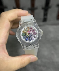 hublot takashi murakami sapphire rubber strap 42mm