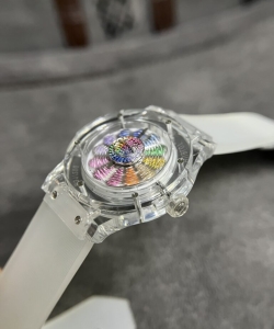 hublot takashi murakami sapphire rubber strap 42mm