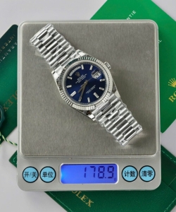 Rolex day-date 228236 dial blue weight 178gram 40mm