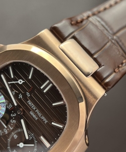 Patek Philippe nautilus 5712 chocolate dial 40mm