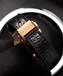 hublot classic fusion king gold leather strap 33mm