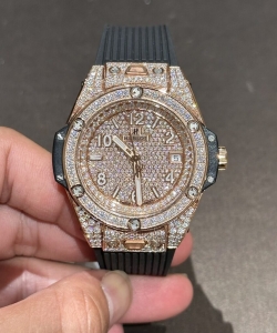 hublot 1:1 watch one click gold wrapped with full moissanite 39mm