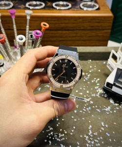 hublot demi with moissanite diamond rubber strap 42mm