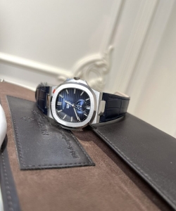 Patek Philippe nautilus 5726g blue leather strap ppf 40.5mm