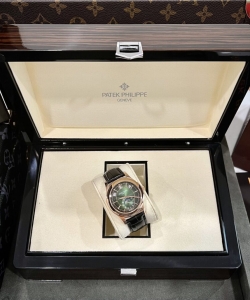 Patek Philippe complications 5205r green dial 40mm