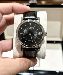 Patek Philippe calatrava 5153 black 38mm