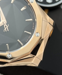 hublot 1:1 watch orlinski king gold black dial 40mm