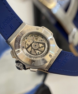 hublot big bang men’s blue with diamond bezel 44mm