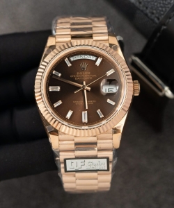 Rolex day-date 228235 dial chocolate weight 185gram 40mm