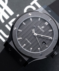 hublot classic fusion ceramic carbon dial rubber strap gsf 42mm