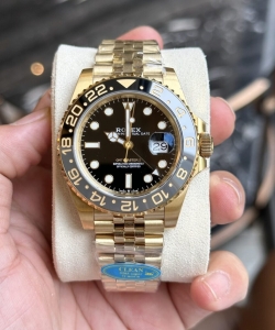 Rolex gmt-master ii 126718grnr 40mm