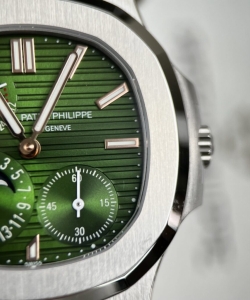 Patek Philippe nautilus 5712 1:1 watch green dial zf 40mm