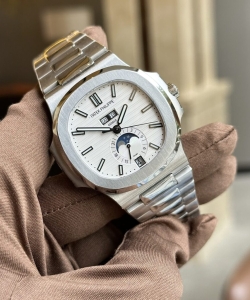 Patek Philippe 5726 white dial 40.5mm