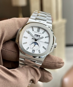 Patek Philippe 5726 white dial 40.5mm