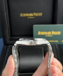 audemars piguet royal oak 15410 frosted gold blue dial 41mm