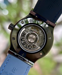 hublot classic fusion ceramic blue jjz 42mm