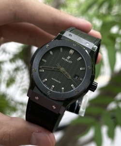 hublot classic fusion ceramic carbon dial rep jjz 42mm