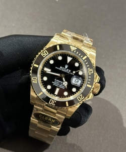 Rolex submariner 116618ln black dial 40mm