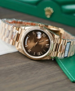 Rolex day-date 128235 dial chocolate weight 158gram 36mm