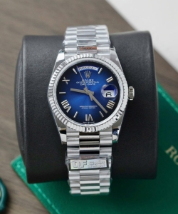 Rolex day-date 128236 dial blue weight 158gram 36mm