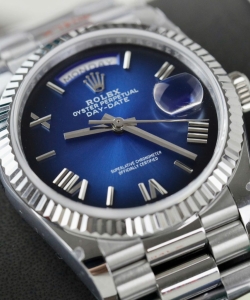 Rolex day-date 128236 dial blue weight 158gram 36mm