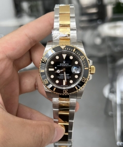 Rolex submariner black dial 41mm