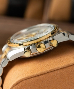 omega speedmaster moonwatch chronogarph demi gold 42mm