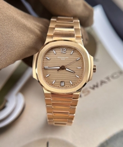 Patek Philippe nautilus 7118 rose gold 35.2mm