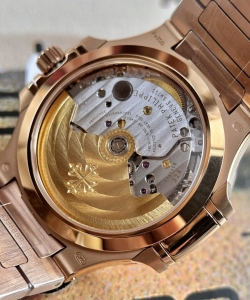 Patek Philippe nautilus 7118 rose gold 35.2mm