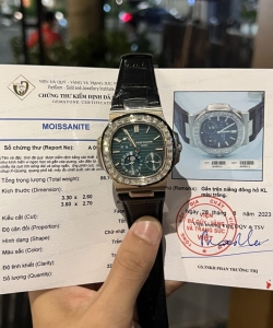 Patek Philippe nautilus 5722g with diamond moissanite 40mm