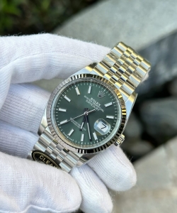 Rolex datejust 126334 green dial jubilee strap 36mm