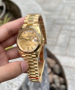 Rolex day-date 1:1 watch champagne dial jubilee strap 40mm