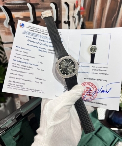 Patek Philippe aquanaut 5167 with diamond natural rubber strap 40mm