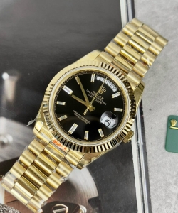 Rolex day-date 228238 black dial 40mm