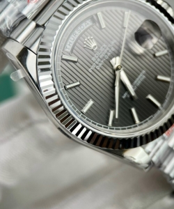 Rolex day-date 228236 grey dial 40mm