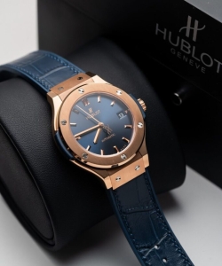 hublot classic fusion king gold blue 38mm