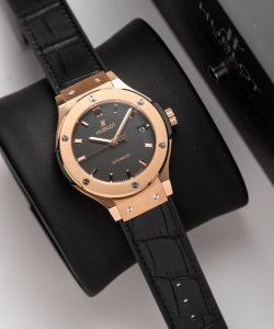 hublot classic fusion king gold black 38mm