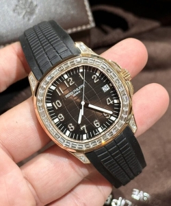 Patek Philippe aquanaut 5167r 18k solid gold natural diamond 40mm