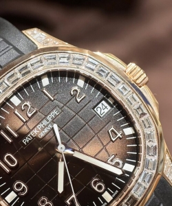 Patek Philippe aquanaut 5167r 18k solid gold natural diamond 40mm