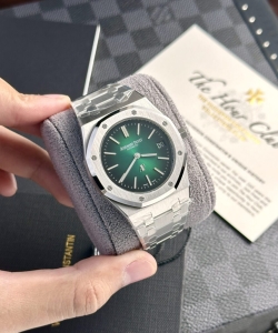 audemars piguet royal oak jumbo 16202st green dial 39mm