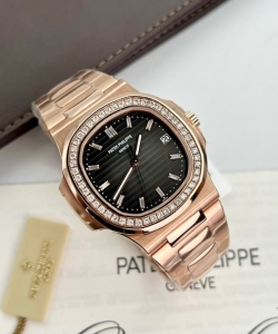 Patek Philippe 5711 natural diamond 18k gold wrapped 40mm