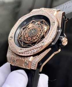 hublot big bang sang bleu king gold diamond 44mm