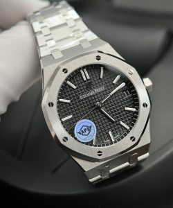 audemars piguet royal oak 15500st black dial 41mm