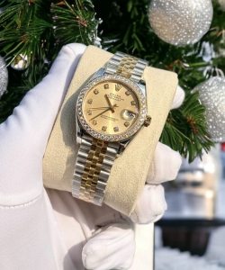 Rolex datejust with moissanite diamonds yellow dial 31mm